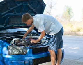 Prevenirea problemelor motorului: importanța curățării regulate